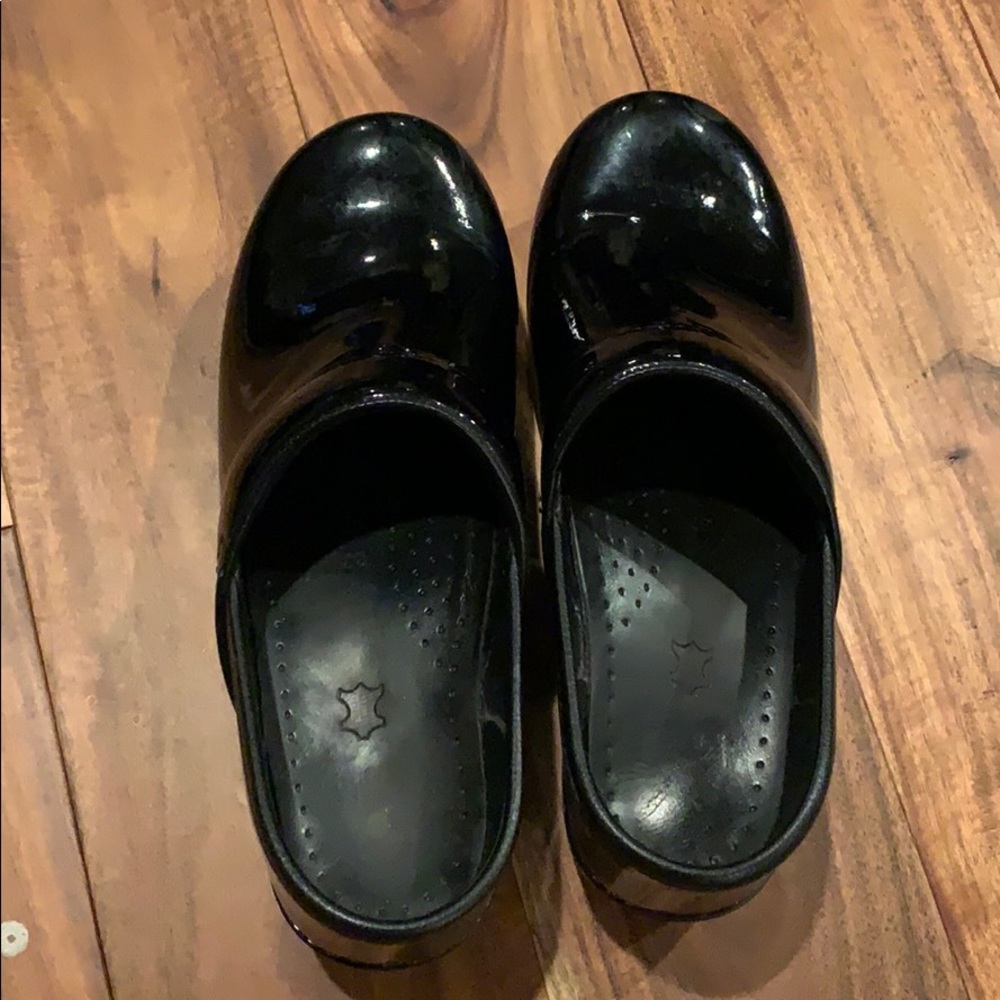 Dansko clogs size 37
